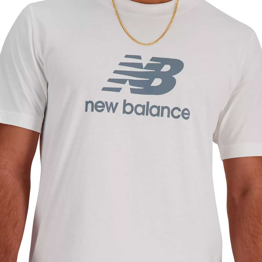 Camiseta New Balance Sport Essentials MT41502-WT