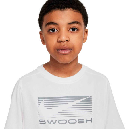 Camiseta Nike Swoosh HJ3743-100