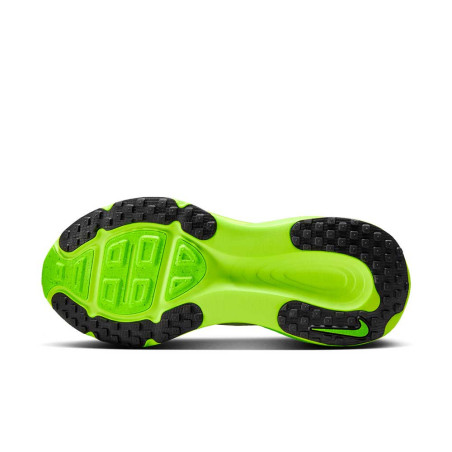 Zapatilla Nike Vomero 18 HM6804-102