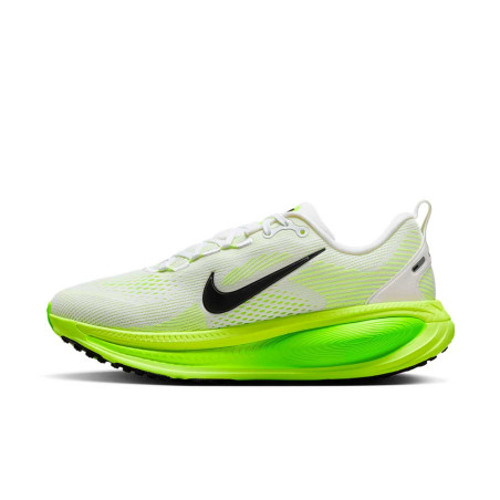 Zapatilla Nike Vomero 18 HM6804-102