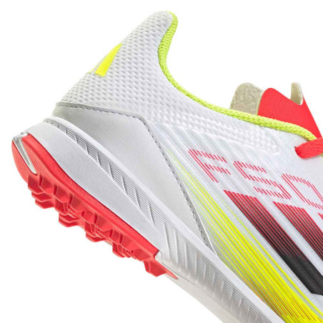 Bota de Fútbol adidas F50 League IE3753
