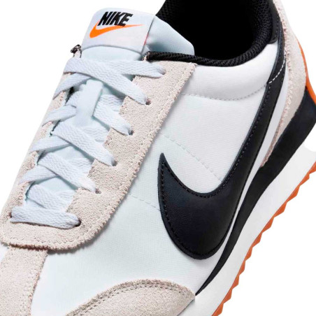 Zapatilla Nike Pacific HQ2052-100