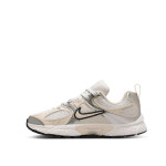 Zapatilla Nike V5 RNR HQ6412-102