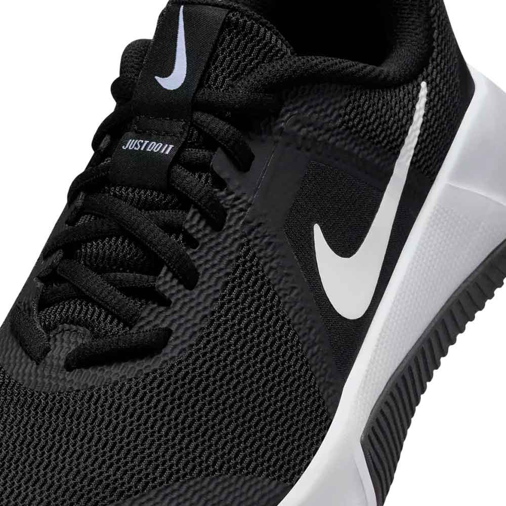 Zapatilla Nike MC Trainer 3 FQ1831-010