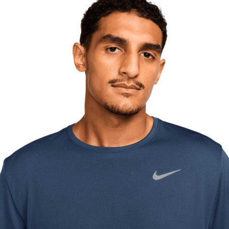 Camiseta Nike Miler DV9315-437