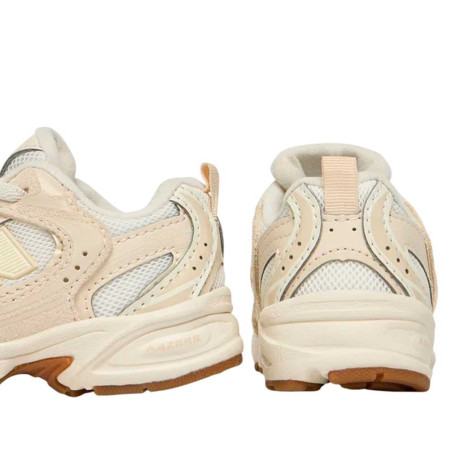 Zapatilla New Balance 530 IZ530-UL