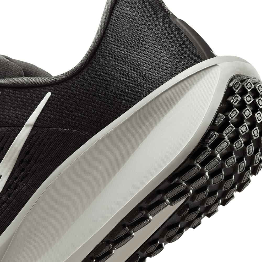 Zapatilla Nike Quest 6 FD6033-200