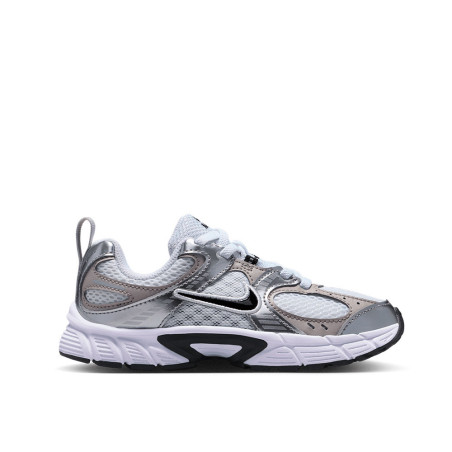 Zapatilla Nike V5 RNR HQ6412-100