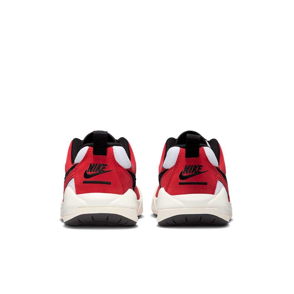 Zapatilla Nike Jordan CMFT Era HQ0506-106