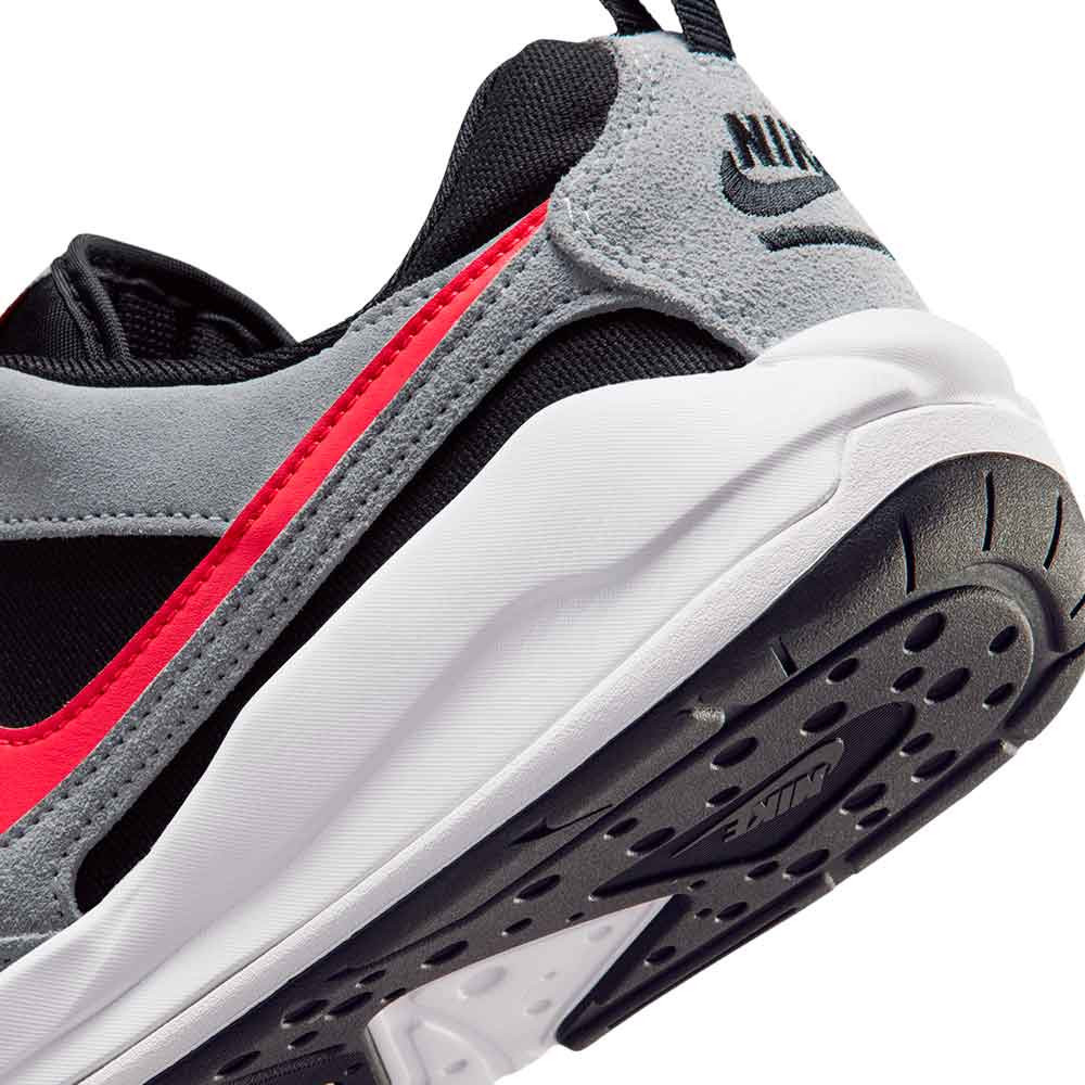 Zapatilla Nike Jordan CMFT Era HJ6777-006