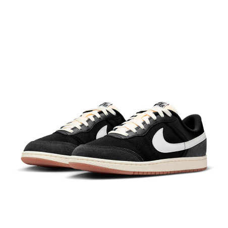 Zapatilla Nike Air Jordan Skyline Low IM2055-001