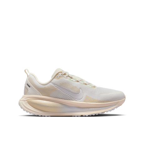 Zapatilla Nike Vomero 18 IO9915-100