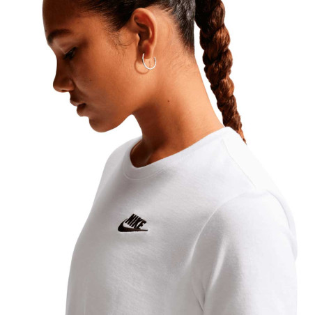 Camiseta Nike Club Essentials DX7902-100