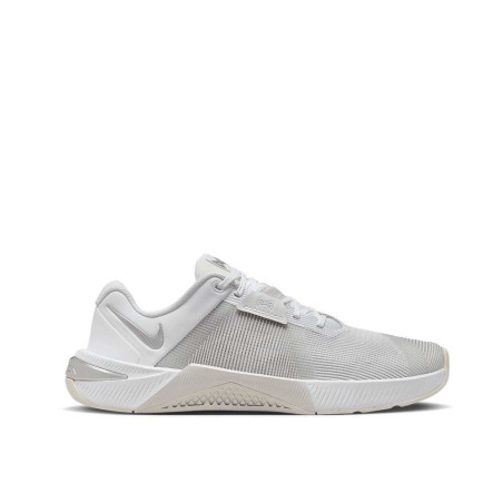 Zapatilla Nike Metcon 10 HQ2620-100