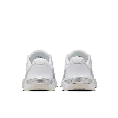 Zapatilla Nike Metcon 10 HQ2620-100