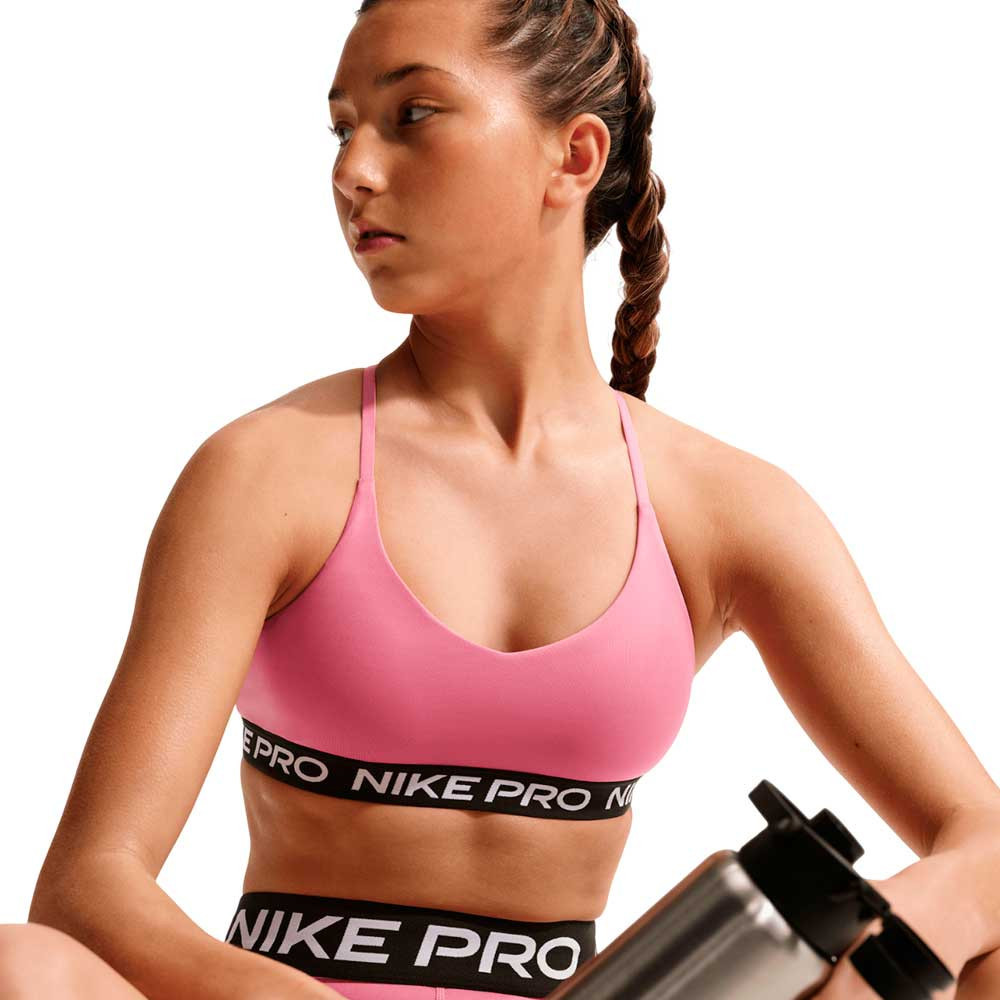Top Nike Pro IF0360-641