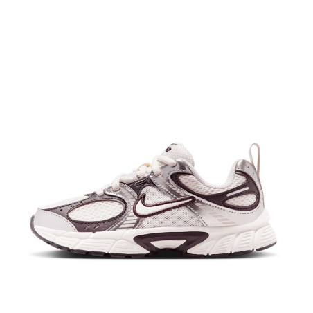 Zapatilla Nike V5 RNR IR2305-005