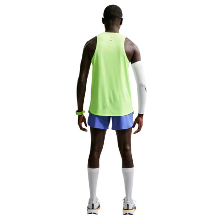 Pantalón Corto Nike Stride IF2038-430