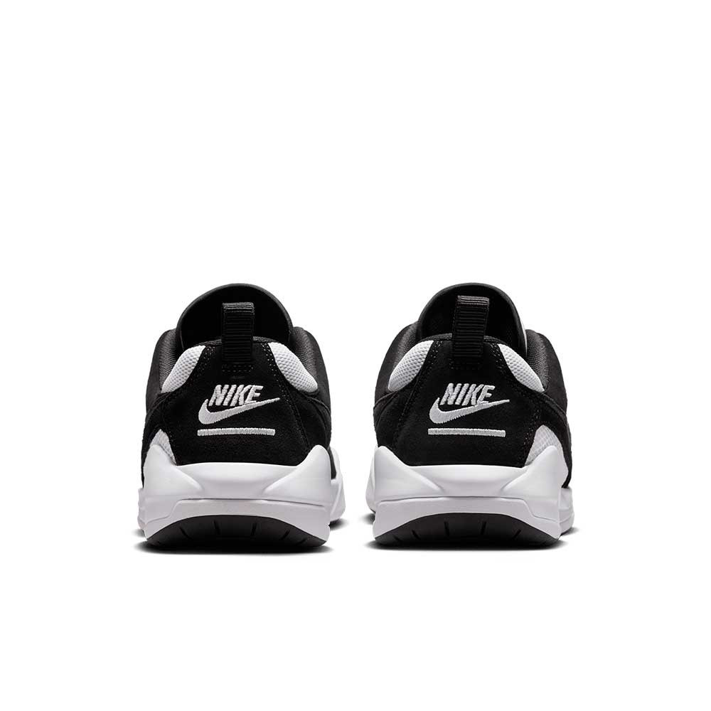 Zapatilla Nike Jordan CMFT Era HJ6777-001