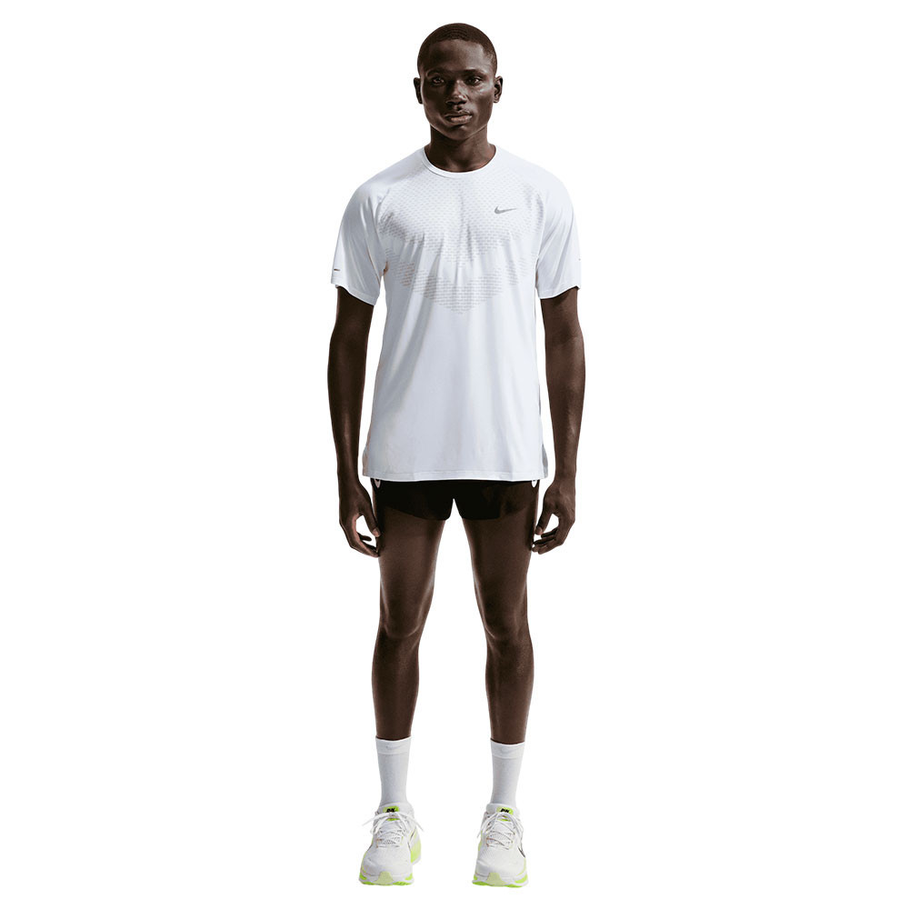 Camiseta Nike Stride HV5203-100