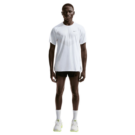 Camiseta Nike Stride HV5203-100