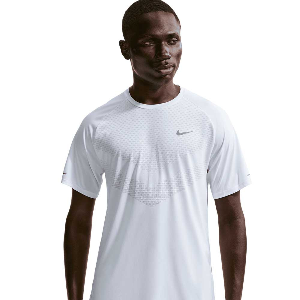 Camiseta Nike Stride HV5203-100