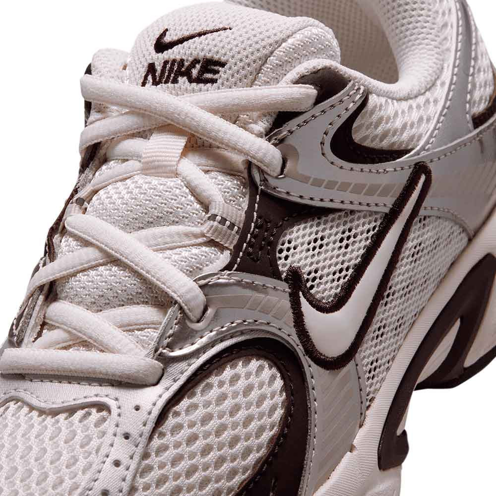 Zapatilla Nike V5 RNR HQ6411-005
