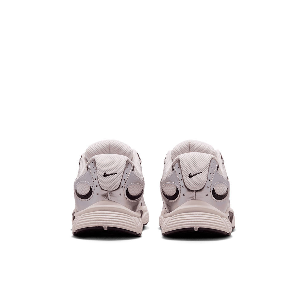 Zapatilla Nike V5 RNR HQ6411-005