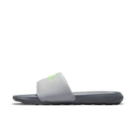 Chanclas Nike Victory One CN9675-011
