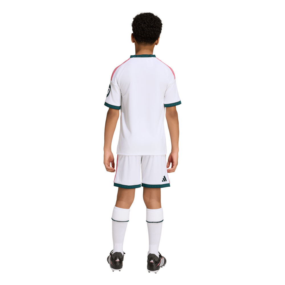 Kit adidas Real Madrid KC3956