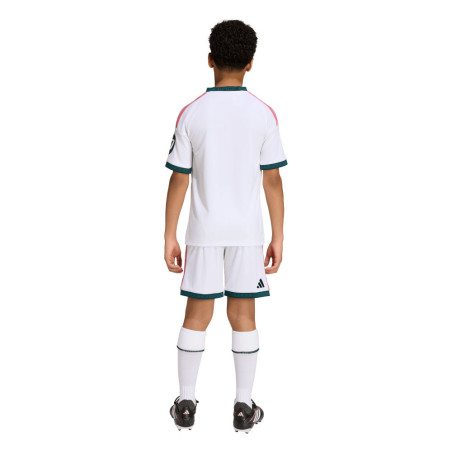 Kit adidas Real Madrid KC3956