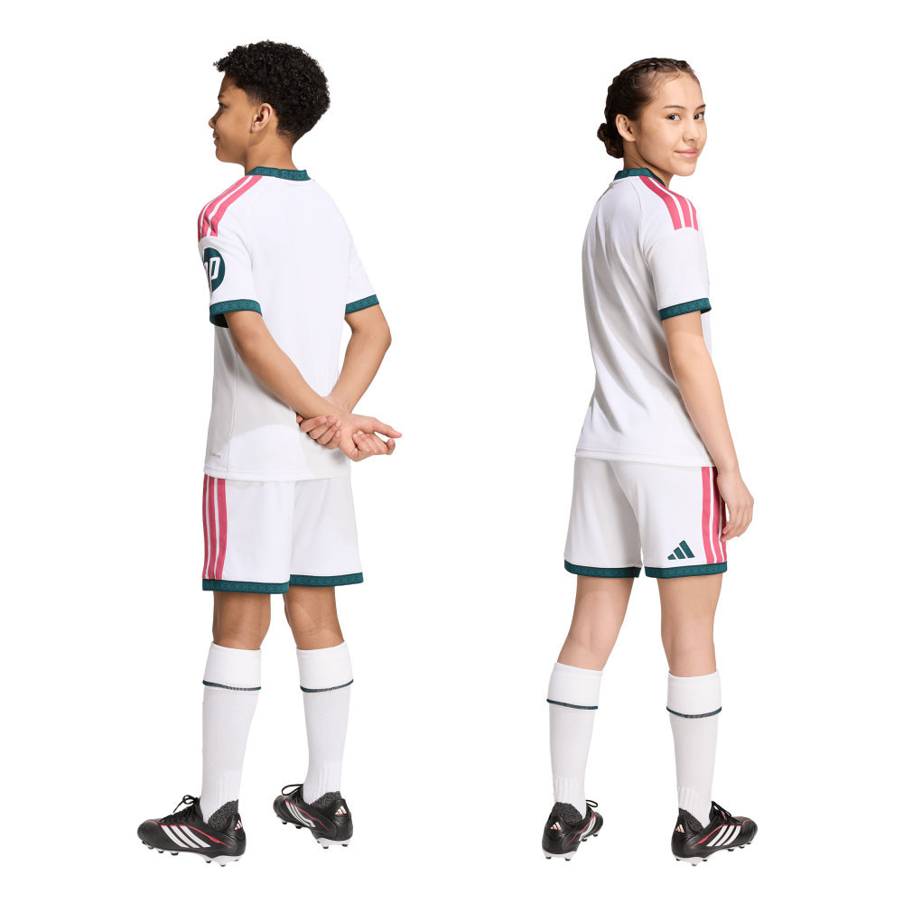 Kit adidas Real Madrid KC3956
