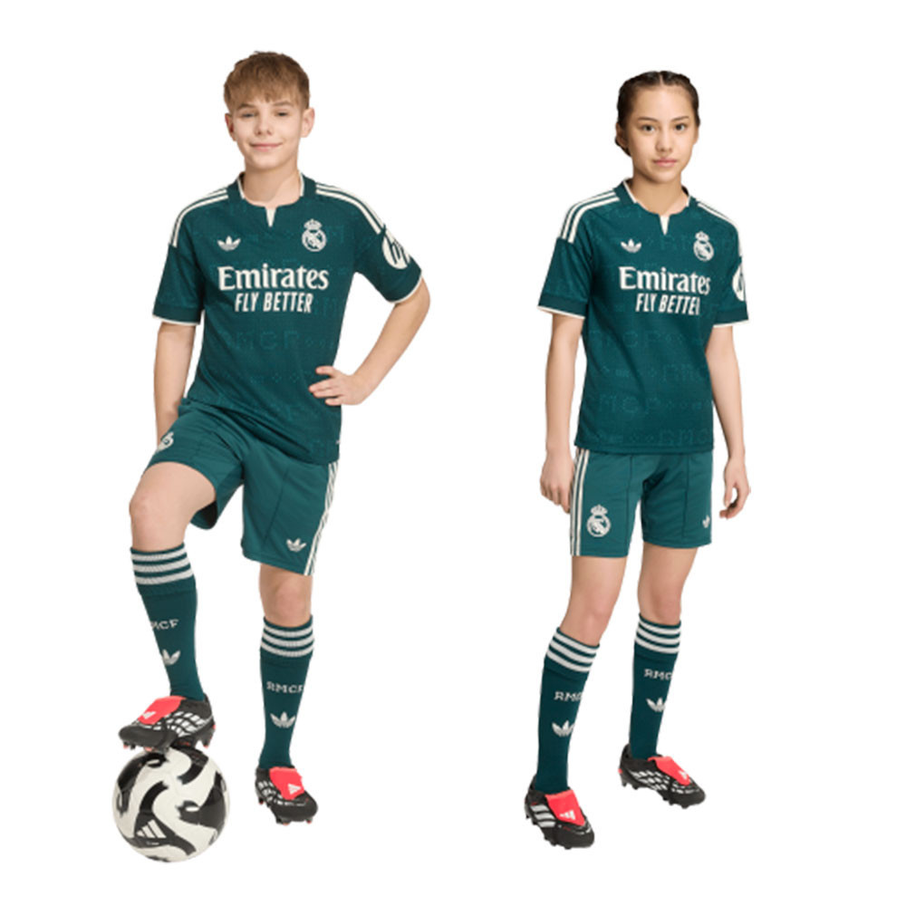 Kit adidas Real Madrid KC3978