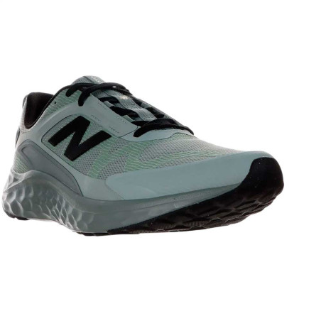 Zapatilla New Balance Fresh Foam Arishi V4 MARIS2CJ