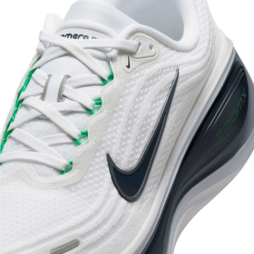 Zapatilla Nike Vomero Plus HV8150-109