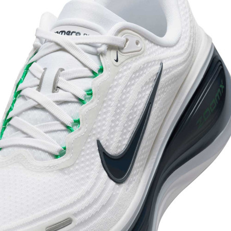 Zapatilla Nike Vomero Plus HV8150-109