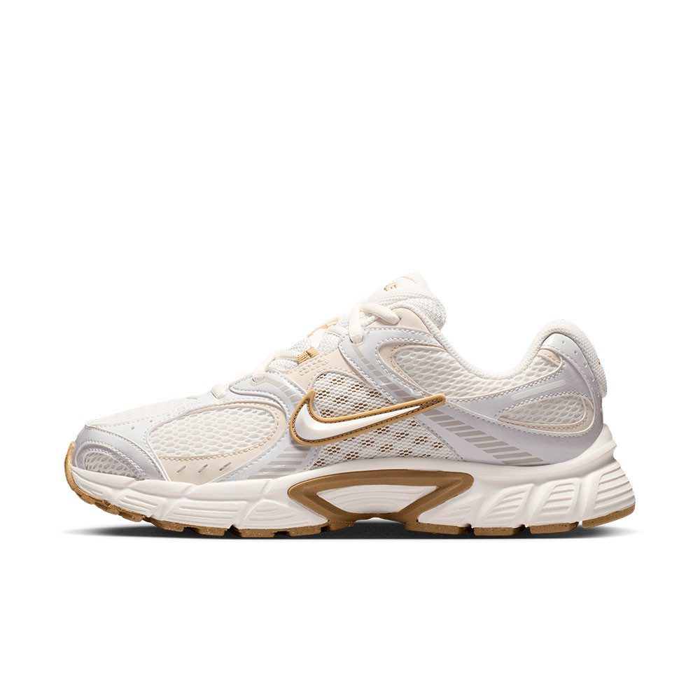Zapatilla Nike V5 RNR HQ7901-115