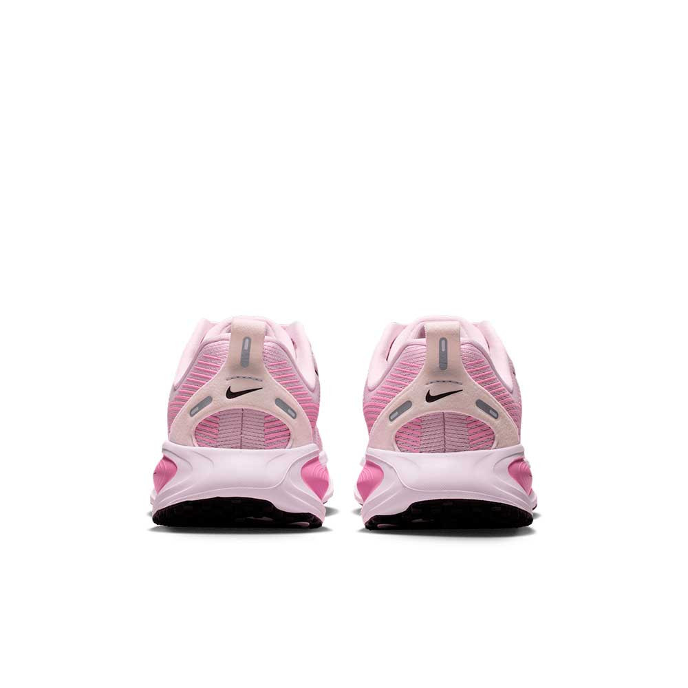 Zapatilla Nike Vomero 18 HQ2157-500
