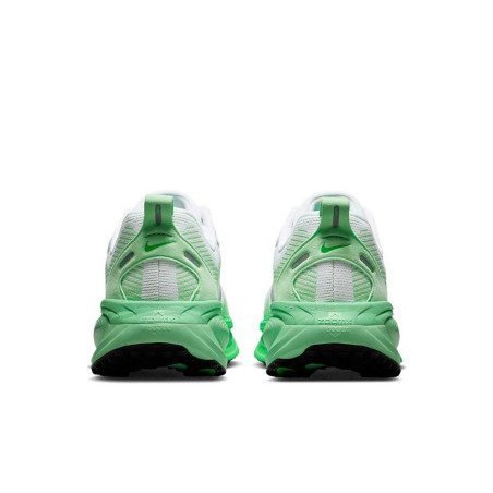 Zapatilla Nike Vomero 18 HM6804-117