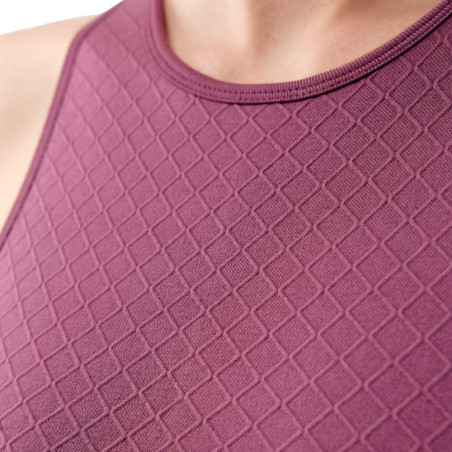 Top Born Living Yoga Eira FW26SM13-B-BEET-PLANT