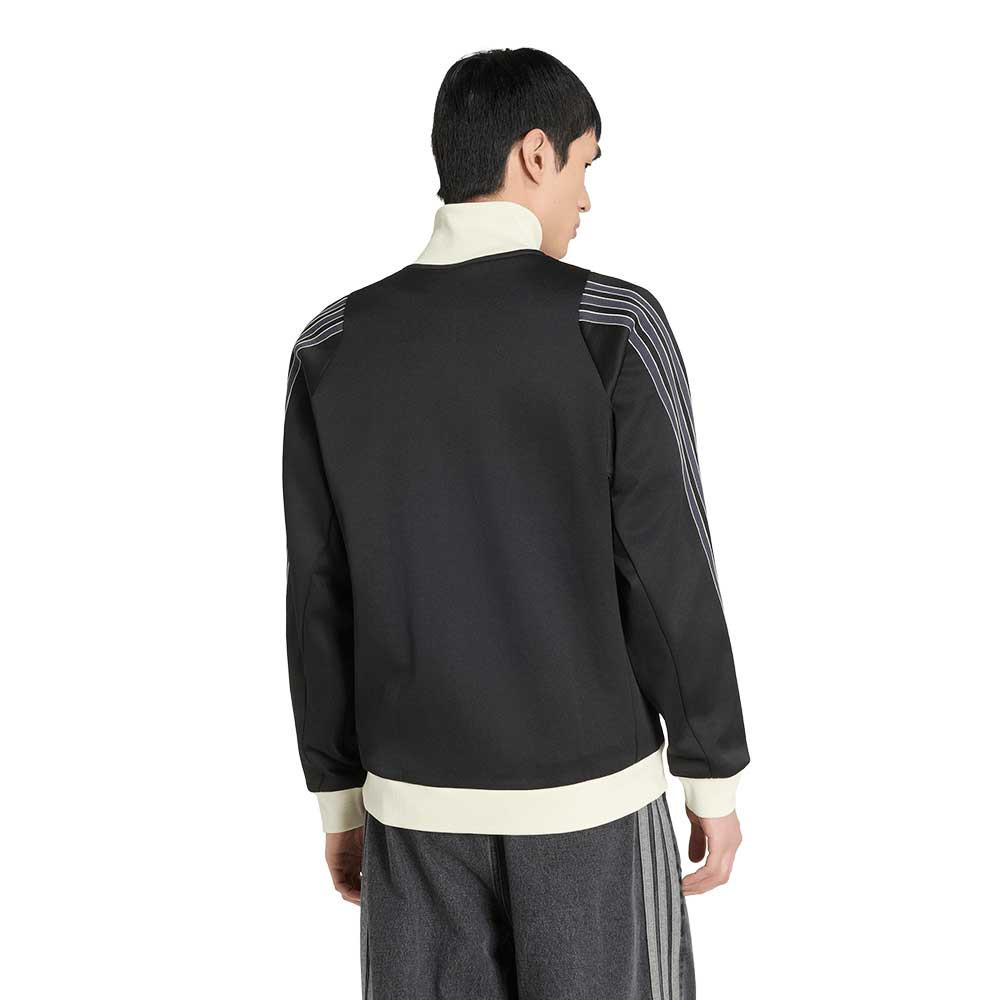 Chaqueta adidas KV5898