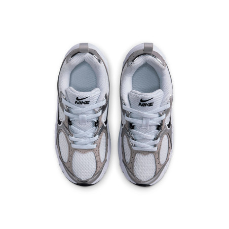 Zapatilla Nike V5 RNR HQ6412-100