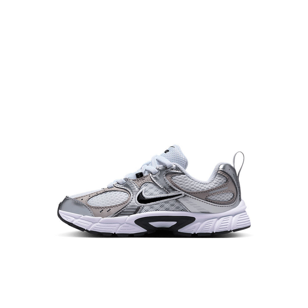 Zapatilla Nike V5 RNR HQ6412-100