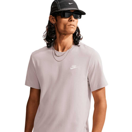 Camiseta Nike Club AR4997-211