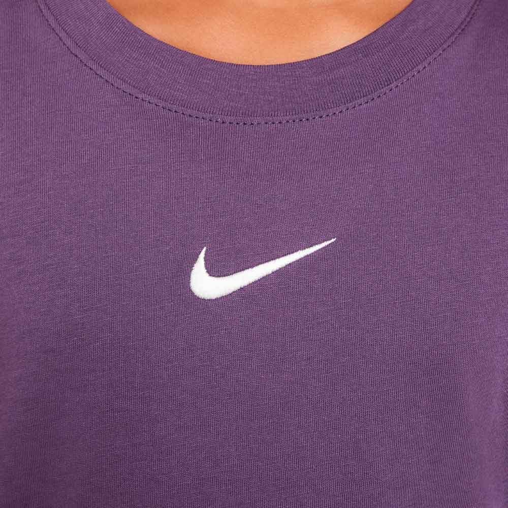 Camiseta Nike Essentials FZ5539-573